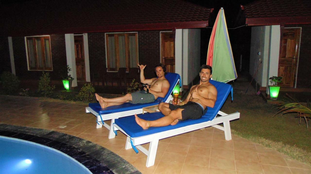Italian Guest Hotel Trincomalee Exterior foto